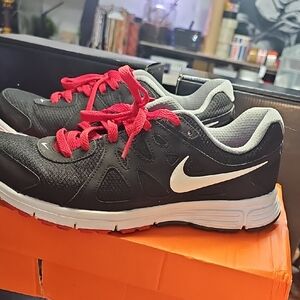 Nike Black and White Sneakers with Red Accents